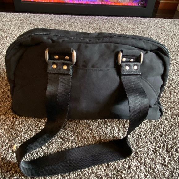 EUC - Woman's Oakley Purse - Black - Picture 2 of 11